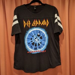 Def Leppard Vintage-Like Tee